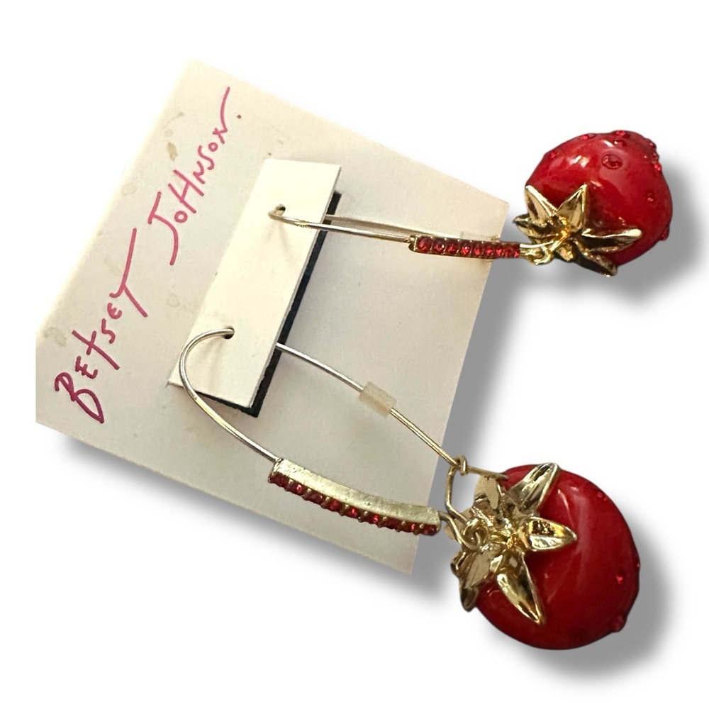 Betsey Johnson Baby Cakes  Red Strawberry Resin Earrings‎ NWT - Picture 2 of 10